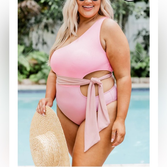 🎉 HP 🎉 SOAKING UP THE SUN PINK ONE PIECE SWIMSUIT - Picture 2 of 10